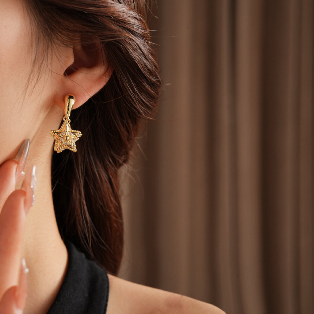 Twinkle & Spark Star Earrings