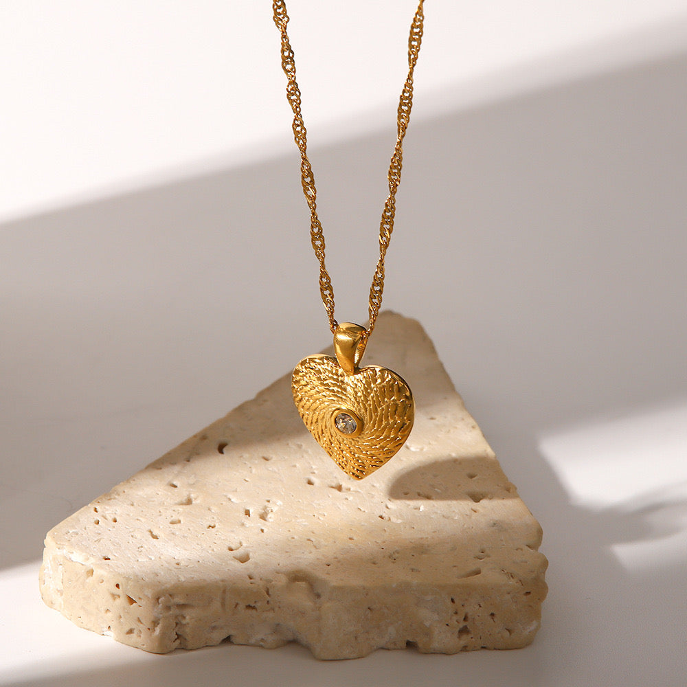 Classic Brave Heart Necklace