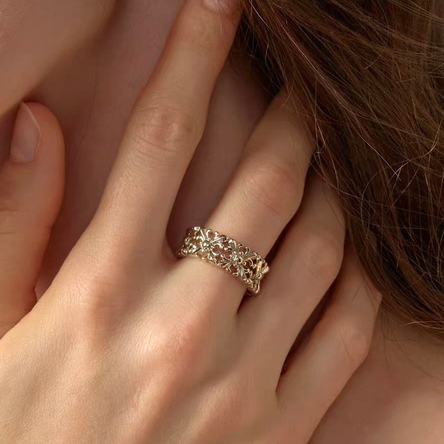 Midnight Iris Noir Ring