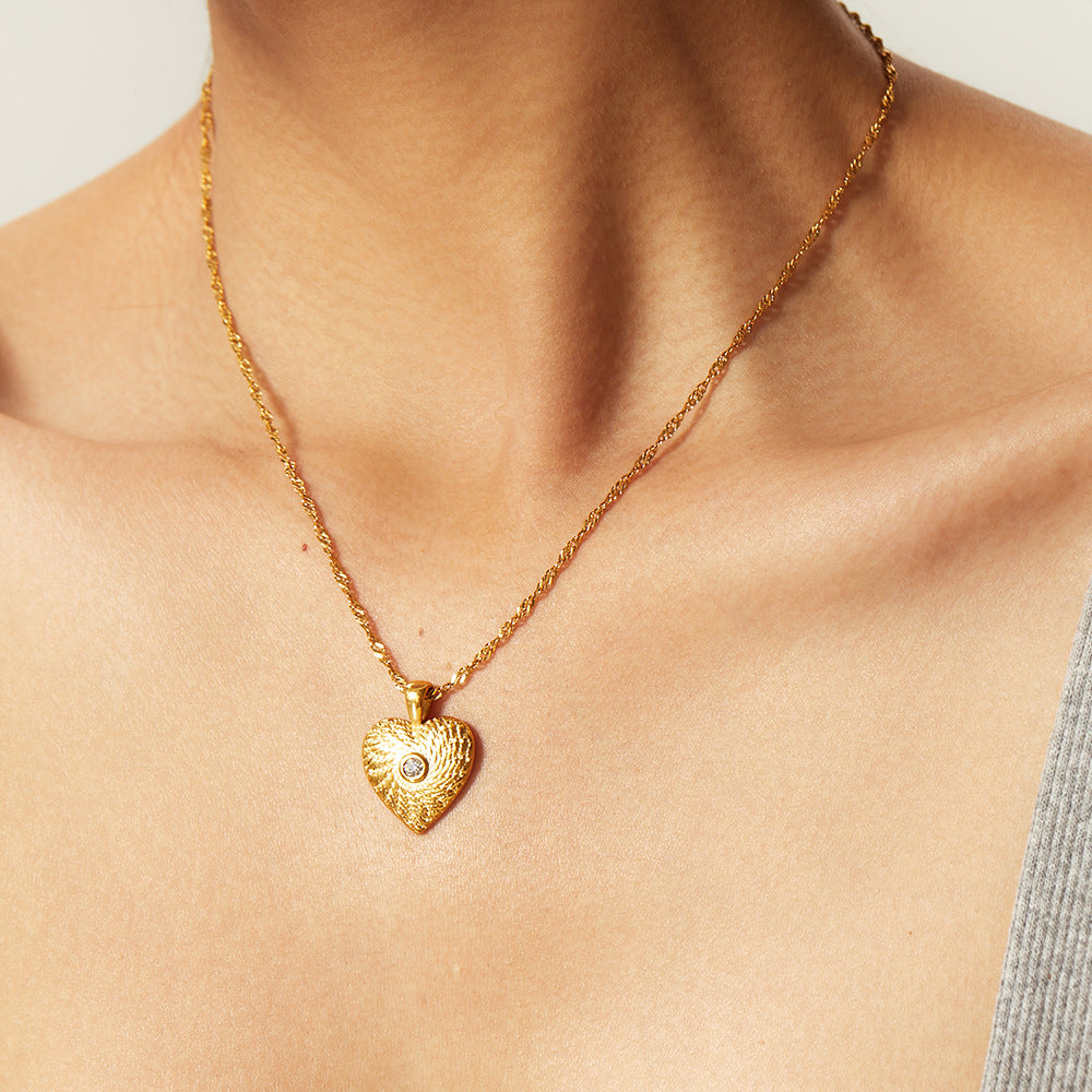 Classic Brave Heart Necklace